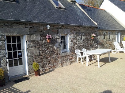 P'ty Gîte De Bréharadec, Gîte à Goulien