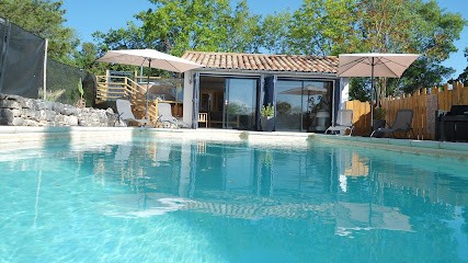 Gite le Millepertuis et son espace bien être, Gîte à Puylaroque