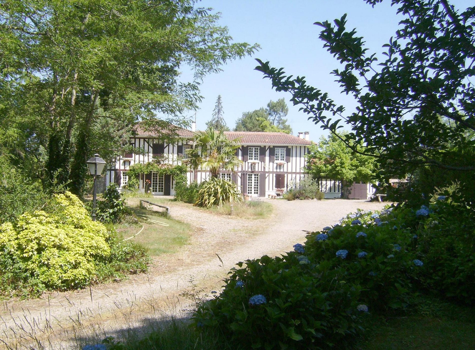Les Sables Landais, Gîte à Gourbera