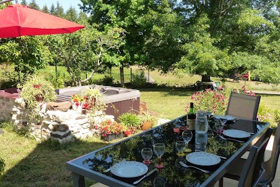 L'orée du bois, Gîte à Frayssinet-le-Gélat