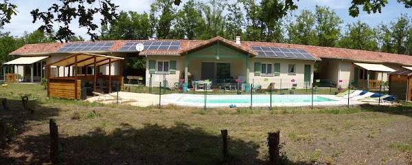 Chez Isa Et Nano, Gîte à Gastes