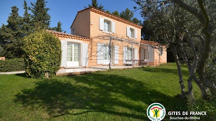 Les Romarins - Gîtes de France, Gîte à Châteaurenard