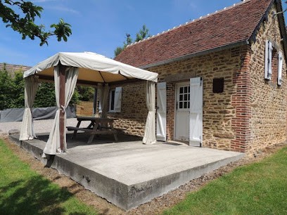 Gîte La Petite Maison à Orgeres, Gîte à Orgères