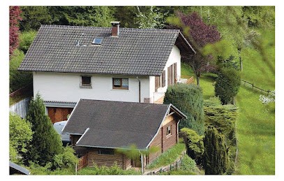 Gite à l'orée du bois: Location maison vacances calme campagne jacuzzi sauna HAUT-RHIN 68 Sud Alsace, Gîte à Bitschwiller-lès-Thann