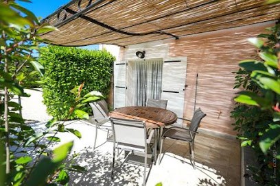 Gîte Les Farigoules, Gîte à Villeneuve