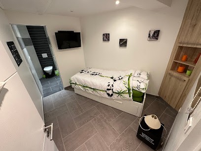 Art & Broc, Gîte à Fleury-la-Rivière