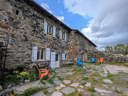 Gite Haute Loire - Le Gîte Du Mont Rouge, Gîte à Queyrières