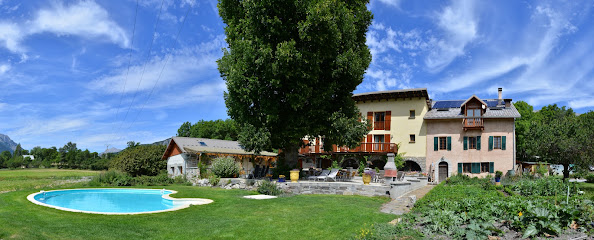 L'escale En Ubaye - Gîtes À Barcelonnette, Gîte à Saint-Pons