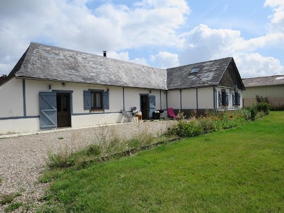 Le Camp Brousse, Gîte à Conteville