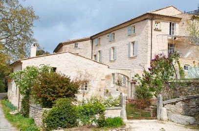 Le Clot des Sources, Gîte à Montbrison-sur-Lez