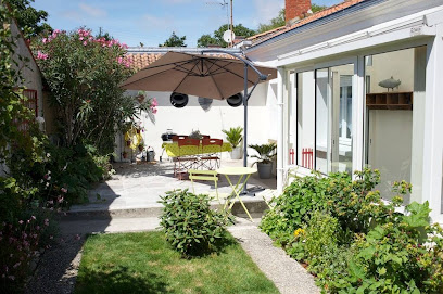 La Boite À Sardines, Gîte à la Rochelle