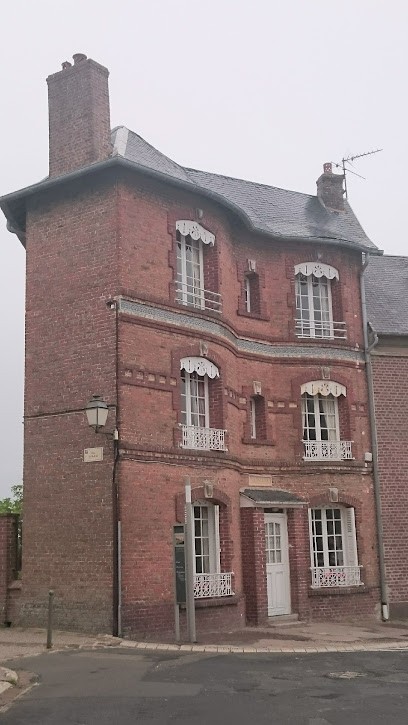 Le Clos Des Brunières, Gîte à Ganzeville