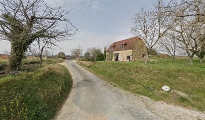 Gîte Chez Sambat, Gîte à Paulin