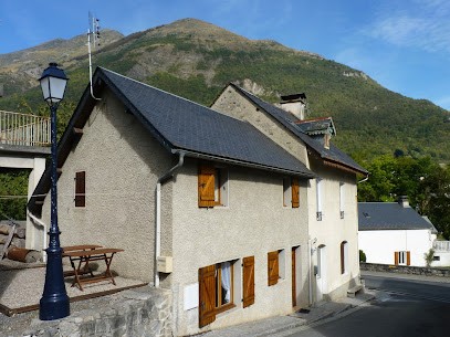 Location Maison Sassis, Gîte à Sassis