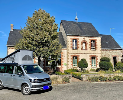 Les Preaux - Gîtes De France, Gîte à Carelles