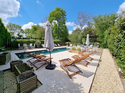 HAPPY Petit Senais Sancerre 3 Grands Gîtes, Gîte à Crézancy-en-Sancerre