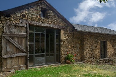Gîte Chez Ernestine, Gîte à Curvalle