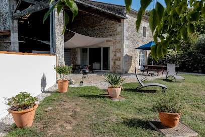 Clos des Séguineries, Gîte à Saint-Simon-de-Pellouaille