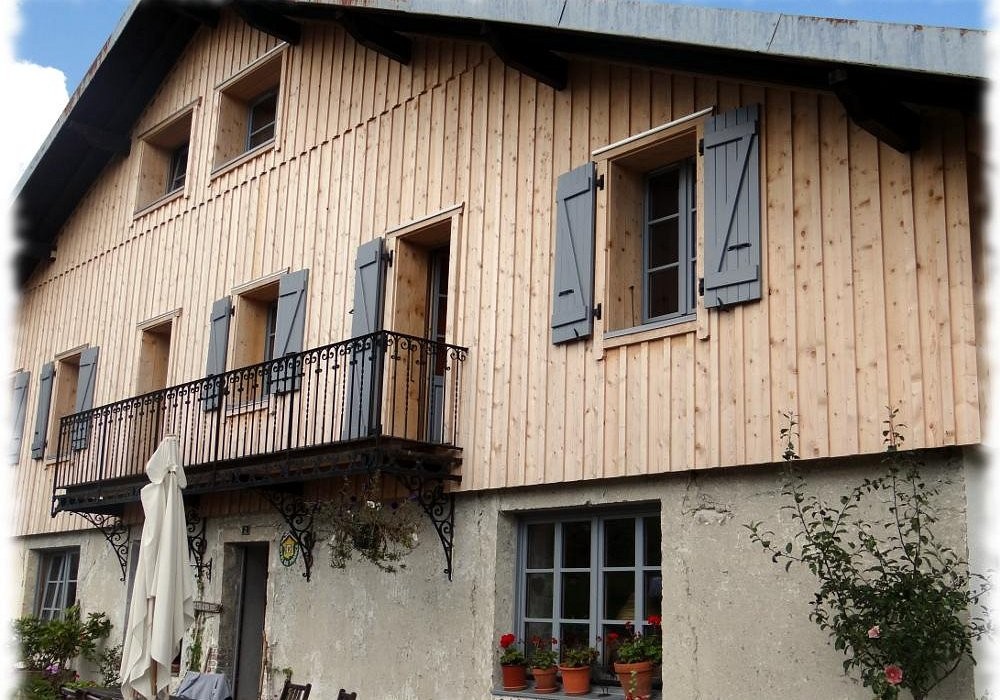 Gîte de la Réserve, 15 personnes en montagne du Jura, Gîte à Remoray-Boujeons