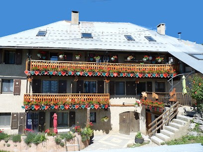 Gîte Embrun Gîte Hélène Gîte Câlin, Gîte à Saint-Sauveur
