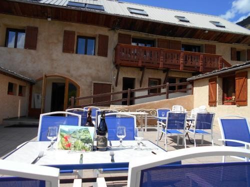 Résidence-Gite La Mourée, Gîte à Vars