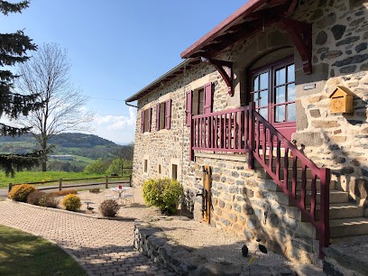Les Pierres du Chomeil, Gîte à Rosières
