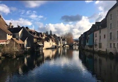 LA TROISIEME RIVE D’ORNANS, Gîte à Ornans