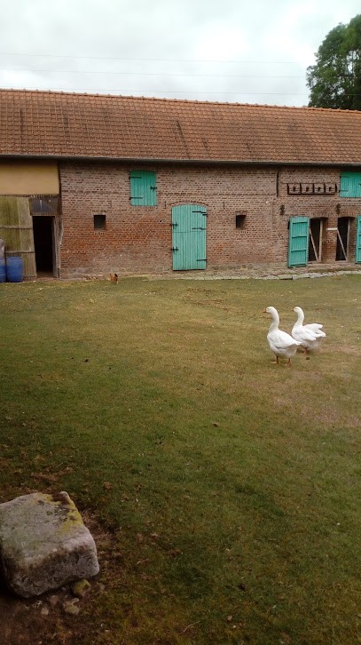Gîte à La Ferme Chez Virgile ( Minimum 2 Nuits), Gîte à Toutencourt