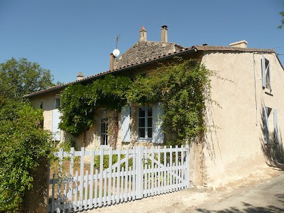 Gite Deux Sèvres : Gite Rural La Chesnaye, Gîte à Fressines