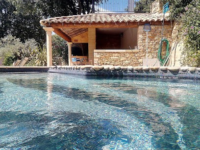 La Palmeraie - Gites Et Locations, Gîte à Sabran