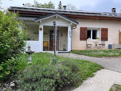 L'Ermitage de Meyriat, Gîte à Brénod