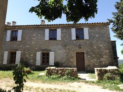 Gîtes ruraux Les Laurons, Gîte à Caseneuve