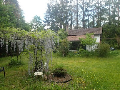 Gîte La petite maison, Gîte à Combreux