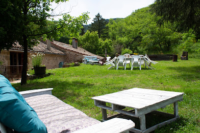 Auberge De Lascours, Gîte à Ceilhes-et-Rocozels