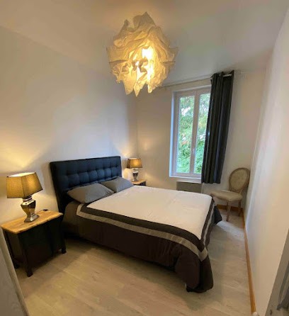 Locations BELINDA - Appartement De L'Abbaye - Saint-Astier - Dordogne Périgord, Gîte à Saint-Astier