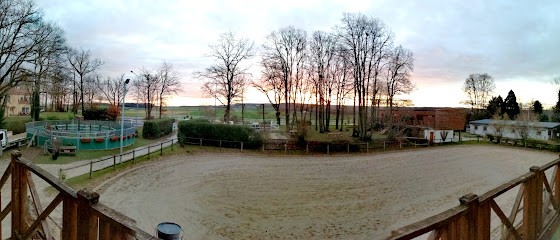 Gîte Des Écuries De Chamery, Gîte à Chamery