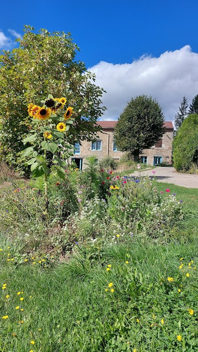 Gite Le Mont., Gîte à Merle-Leignec