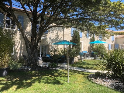 Le Clos Des Anges – Gîtes à Chambon -17290, Gîte à Chambon