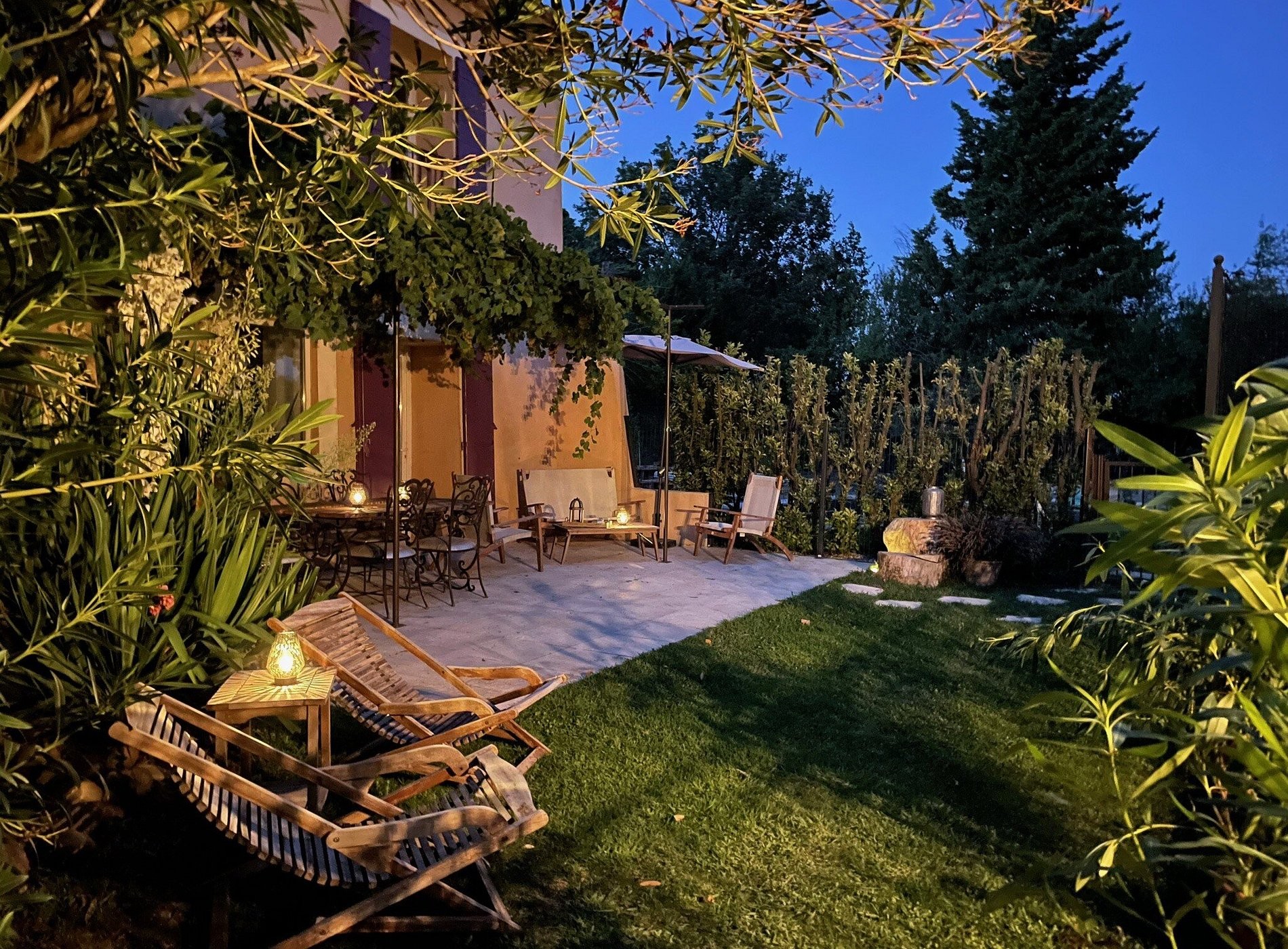 Mas de la Sacristiere, Gîte à Jonquerettes