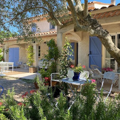 Caroline d'Azur, Gîte à Mons