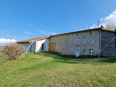 Gîtes du Marcepoil, Gîte à Saint-Amant-Roche-Savine