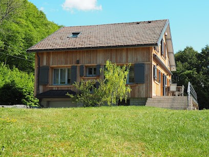 Gîte Du Lac De Chambly, Gîte à Doucier