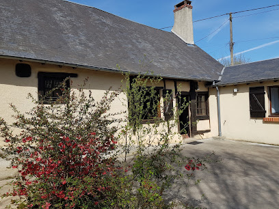 Gîte La Chaumière De Chabine, Gîte à Oizon
