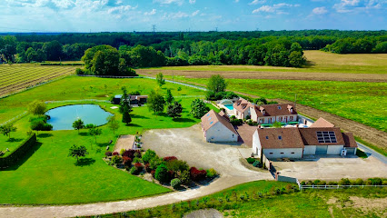 Homazing - Villa Des Rois, Gîte aux Bordes