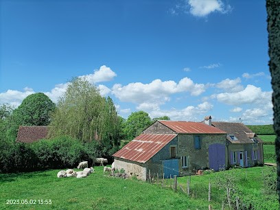 La Chaumière de Mauvrain, Gîte à La Celle-sur-Nièvre