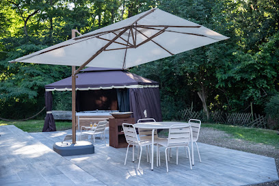 Villa Trianon – Gîte 5 Étoiles Avec Spa & Sauna Privatifs – Domaine Trianon, Gîte à Villandry