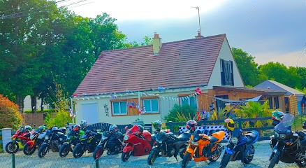 le jardin du papillon, Gîte à Parigné-l'Évêque