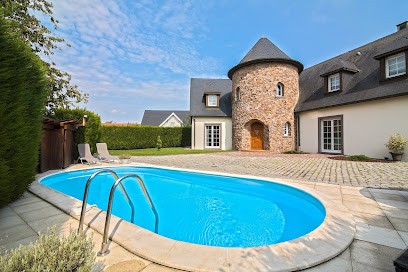 Le Domaine du Castel - Piscine & SPA proche de Europa Park, Gîte à Kertzfeld