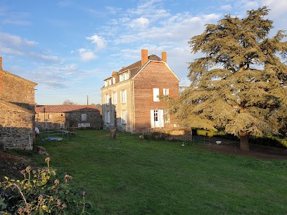 COUP DE SOUFFLE - Gîte La Paskinade, Gîte à Montournais