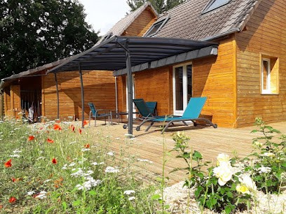 Gite Lodge de la rose mythique, Gîte à Tannerre-en-Puisaye